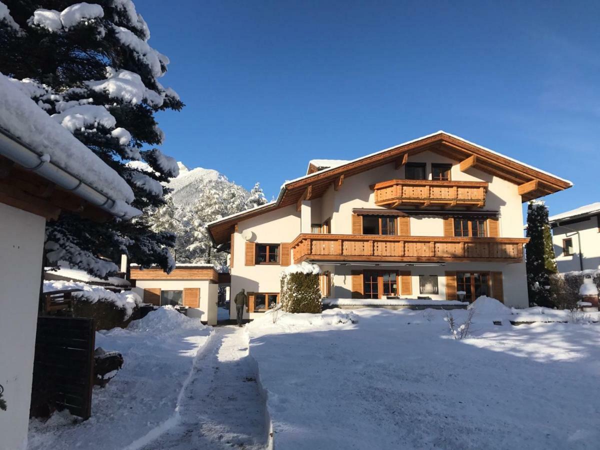 Schneehaus Chalet Ehrwald Exterior foto